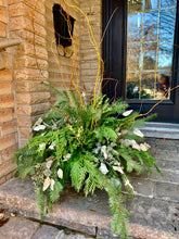Load image into Gallery viewer, Winter Outdoor Planter